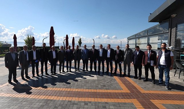 Dilovası'nda mahallelerin sorunları masaya yatırıldı