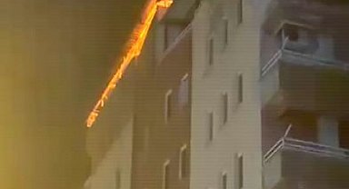 Diyarbakır'da apartman yangını korkuttu