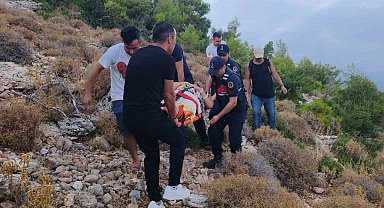Doğa yürüyüşünde düşüp ayağından yaralanan Hollandalı turist kurtarıldı