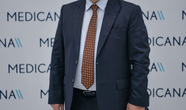 Dr. Özcan Akan: "Güvenli bakım, sağlıkta en temel önceliğimizdir"