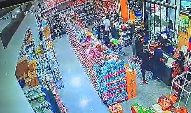 Düğünlerden para çalan zanlı bu kez markette yakalandı