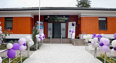 Düzce Alzheimer Merkezi'nde Dünya Alzheimer Günü kutlandı