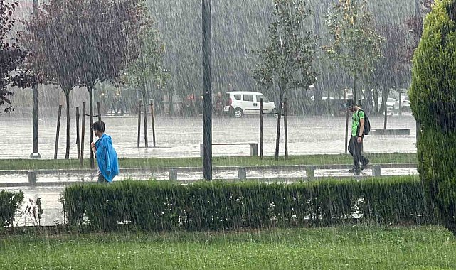 Düzce ve Zonguldak için kuvvetli yağış uyarısı