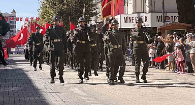Edremit'in kurtuluşunun 104. yılı coşku ve gururla kutlandı