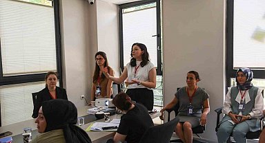 Efeler'de otizmli çocukların beslenme sorunlarına eğitimli çözüm
