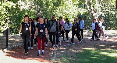 Efeler'de sağlıklı yaşam için sabah sporu