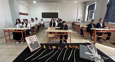 Eğitim yuvasında hüzünlü ilk gün: Yüksekova'da vefat eden fizik öğretmeni İkram Anuk unutulmadı