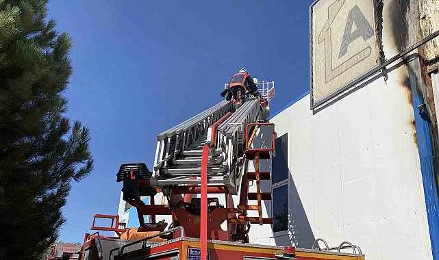 Elazığ'da konteyner üretim tesisinde yangın