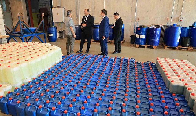 Elazığ'daki Gazi MTAL günlük 10 ton temizlik malzemesi üretiyor