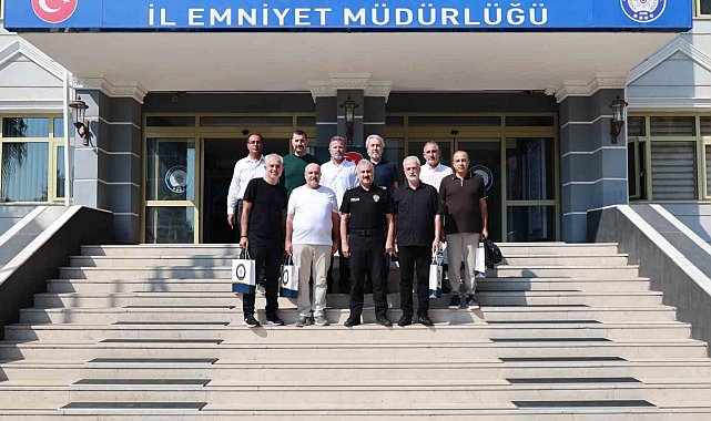 Emniyet Müdürü Aktaş, yaş haddinden emekli olan meslektaşlarıyla buluştu
