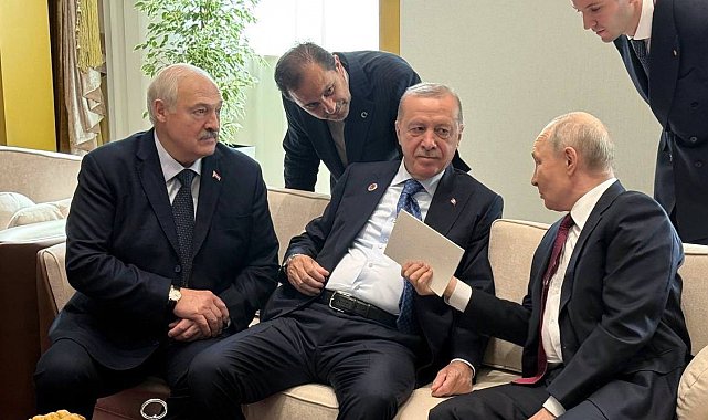 Erdoğan, Putin ve Lukaşenko'dan samimi görüşme