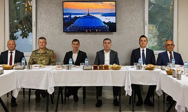 Erkol ve Danacı için veda yemeği düzenlendi