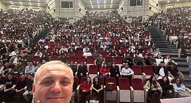 ERÜ'de yeni öğrencilere tanışma programı düzenlendi