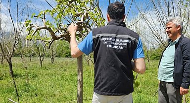 Erzincan'da çiftçilere sahada teknik destek