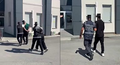 Erzincan'da şüphelilerin mide ve bağırsaklarından 2 kilo 675 gram afyon sakızı çıktı