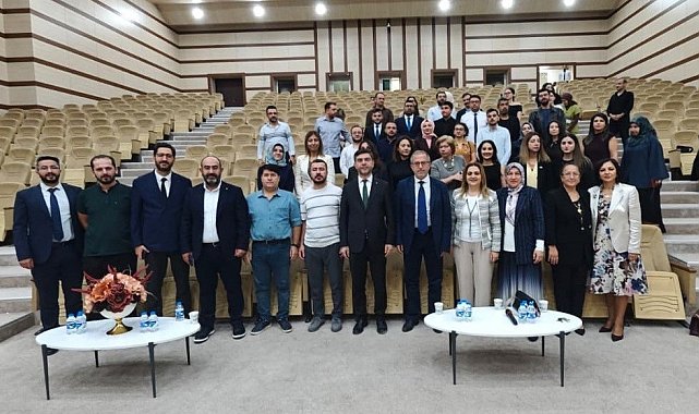 Erzurum'da "Kadın doğum günleri" sempozyumu düzenlendi