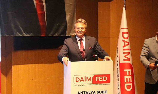 Eski Devlet Bakanı Kürşad Tüzmen: "Antalya yapı stoku olarak ciddi sıkıntıları olan bir şehir"