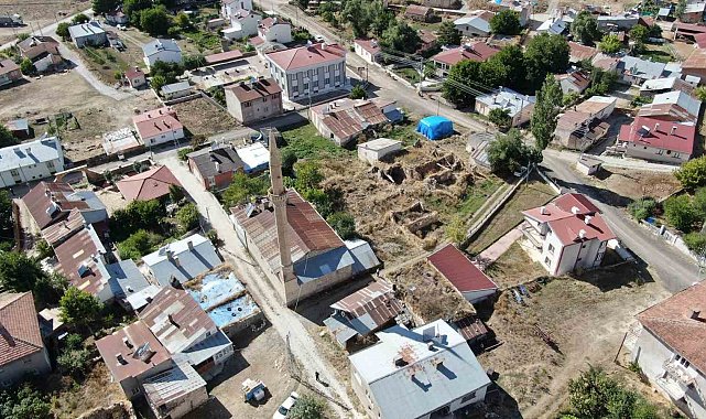 Eski kilise 42 yıldır cami olarak hizmet veriyor