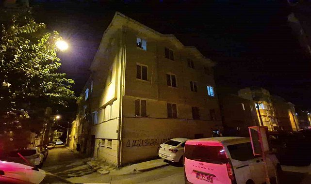 Eskişehir'de 2'nci kattan düşen kişi yaralandı