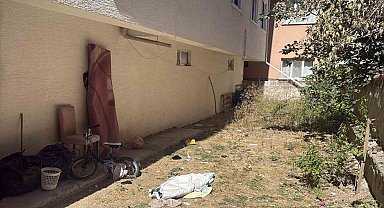Eskişehir'de 3'üncü kattaki balkondan aşağıya düşen 4 yaşındaki çocuk yaralandı