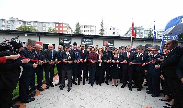 Eskişehir'de gaziler ve şehit aileleri tek çatı altında toplandı
