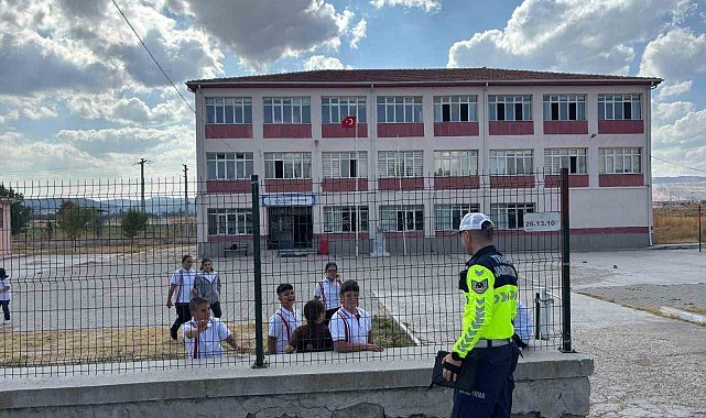 Eskişehir'de okul çevresi ve servis araçlarına yönelik uygulama yapıldı