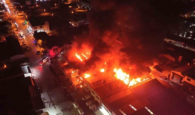 Eskişehir'de sanayi sitesindeki dükkanda korkutan yangın