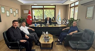 ETO geçmiş dönem başkanı Mehmet Ertaş'tan Edremit Ticaret Odası'na ziyaret