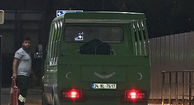 Evinde ölü bulunan oyuncu Serhat Kılıç'ın cenazesi Adli Tıp Kurumu'na kaldırıldı
