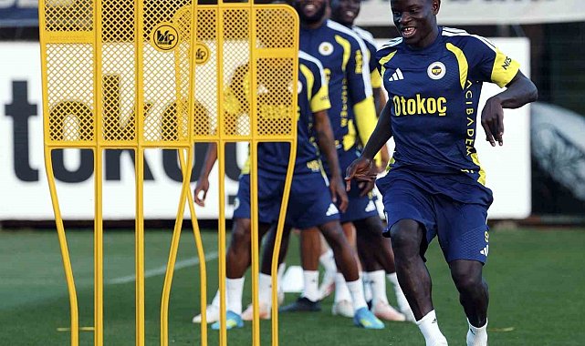 Fenerbahçe, Beşiktaş maçı hazırlıklarını tamamladı