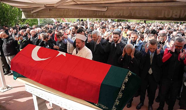 Fenomen motorcu Cumhur Kahraman son yolculuğuna uğurlandı