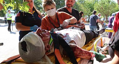 Fethiye Devlet Hastanesi'nde deprem tatbikatı gerçeğini aratmadı