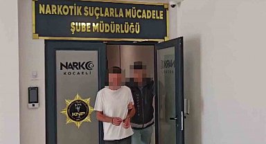 Fırının alt bölümünden uyuşturucu ve 65 bin lira çıktı