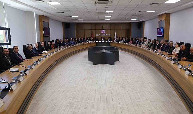 FÜ'de yeni eğitim öğretim yılı hazırlıkları değerlendirildi