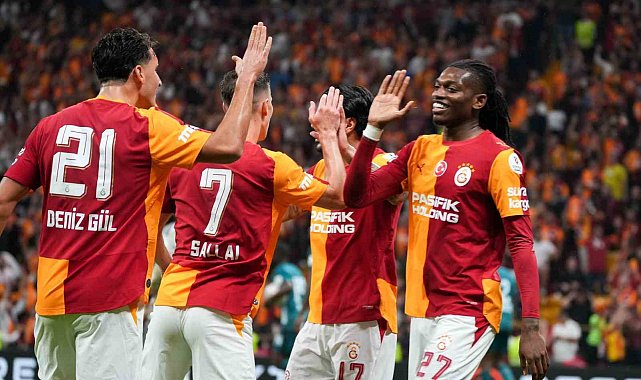Galatasaray'da 3 değişiklik