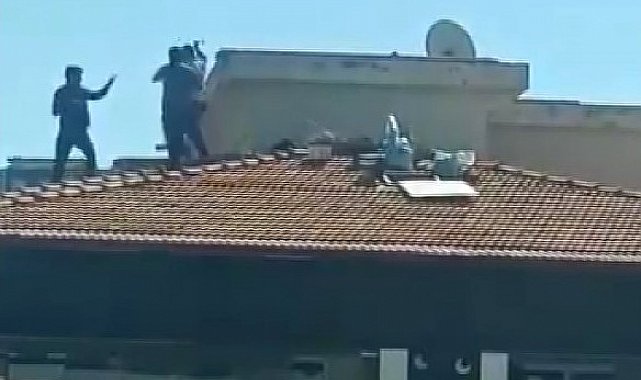 Gaziantep'te bina çatısında yürekleri ağza getiren kavga