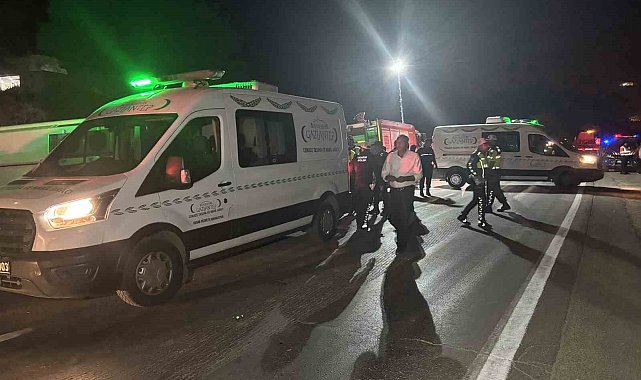 Gaziantep'te kazada hayatını kaybeden 7 kişinin cenazeleri morga kaldırıldı