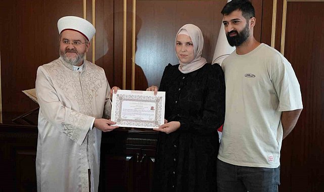 Gazze'deki insanlık dramından etkilenen Alman kadın Müslüman oldu