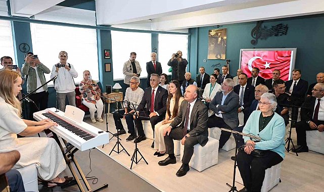 Genç yaşta vefat eden sanatçının adı, eşinin kurduğu müzik atölyesinde yaşatılacak