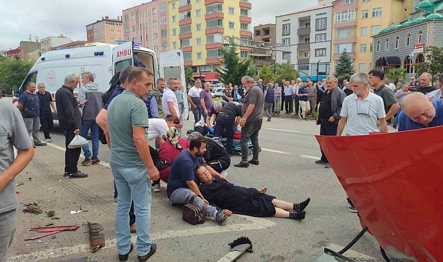 Giresun'un Eynesil ilçesinde kaza sonrası can pazarı yaşandı: 4 yaralı