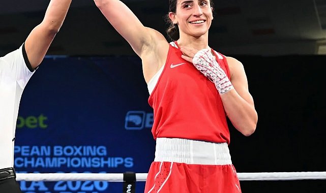 Gizem Özer yarı finale yükseldi