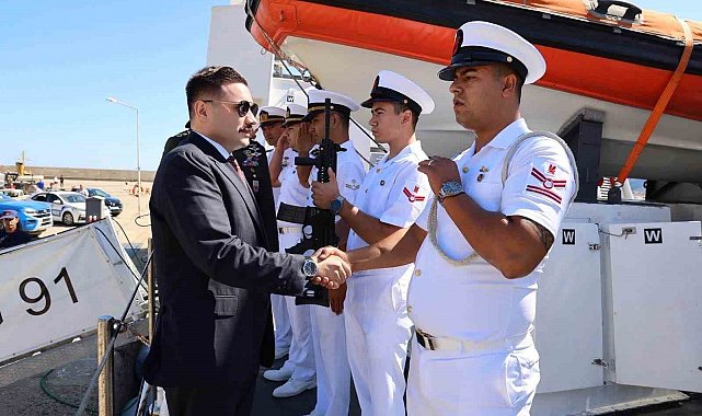Gökçeada Kaymakamı Osman Acar'dan Sahil Güvenlik Botu 'TCSG-91'de inceleme