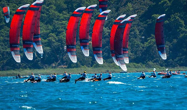 Gökova Körfezi'nde Formula Kite Avrupa Şampiyonası heyecanı