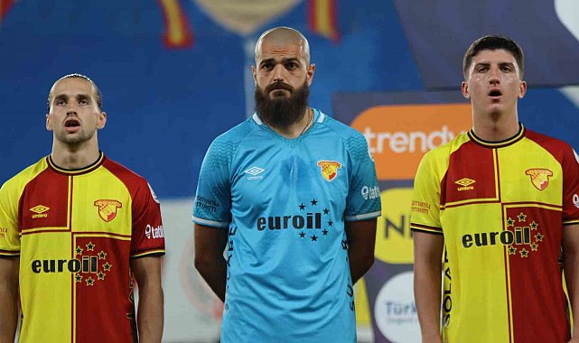 Göztepe kalecisi Luka Gugeshashvili'den taraftara tepki