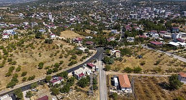 Gülnar'da 3 mahalleyi birbirine bağlayan yol yenilendi
