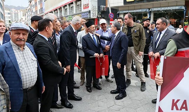 Gümüşhane'de Gaziler Günü'nde "Kahramanlarla Kardeşlik Yolunda" yürüyüşü