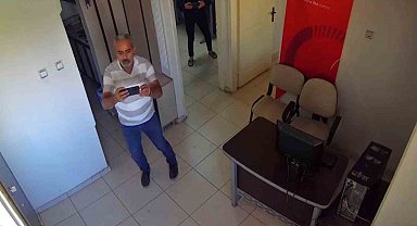 Haber yaparken depreme yakalanan muhabirler konuştu