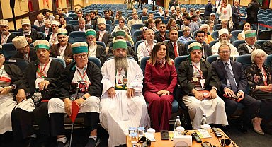 Hacıbektaş'ta Bektaşiliğin Anadolu'dan Balkanlar'a uzanan yolculuğu ele alındı