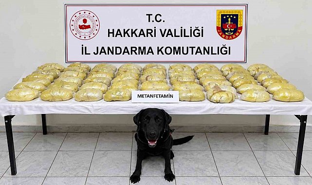 Hakkâri'de 21 kilo 700 gram metamfetamin ele geçirildi