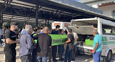 Hatay'da eşi tarafından vurulan Emine Çil, Osmaniye'de son yolculuğuna uğurlandı